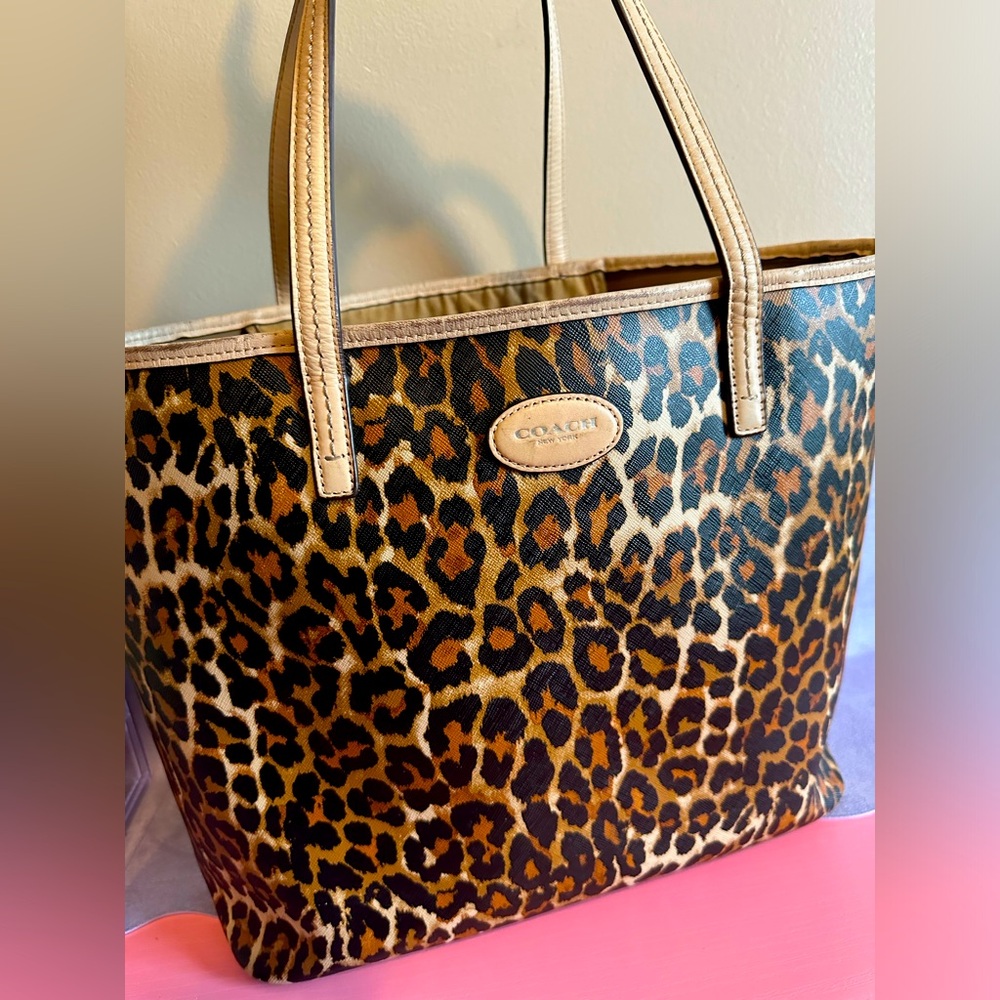Leather coach tote bag